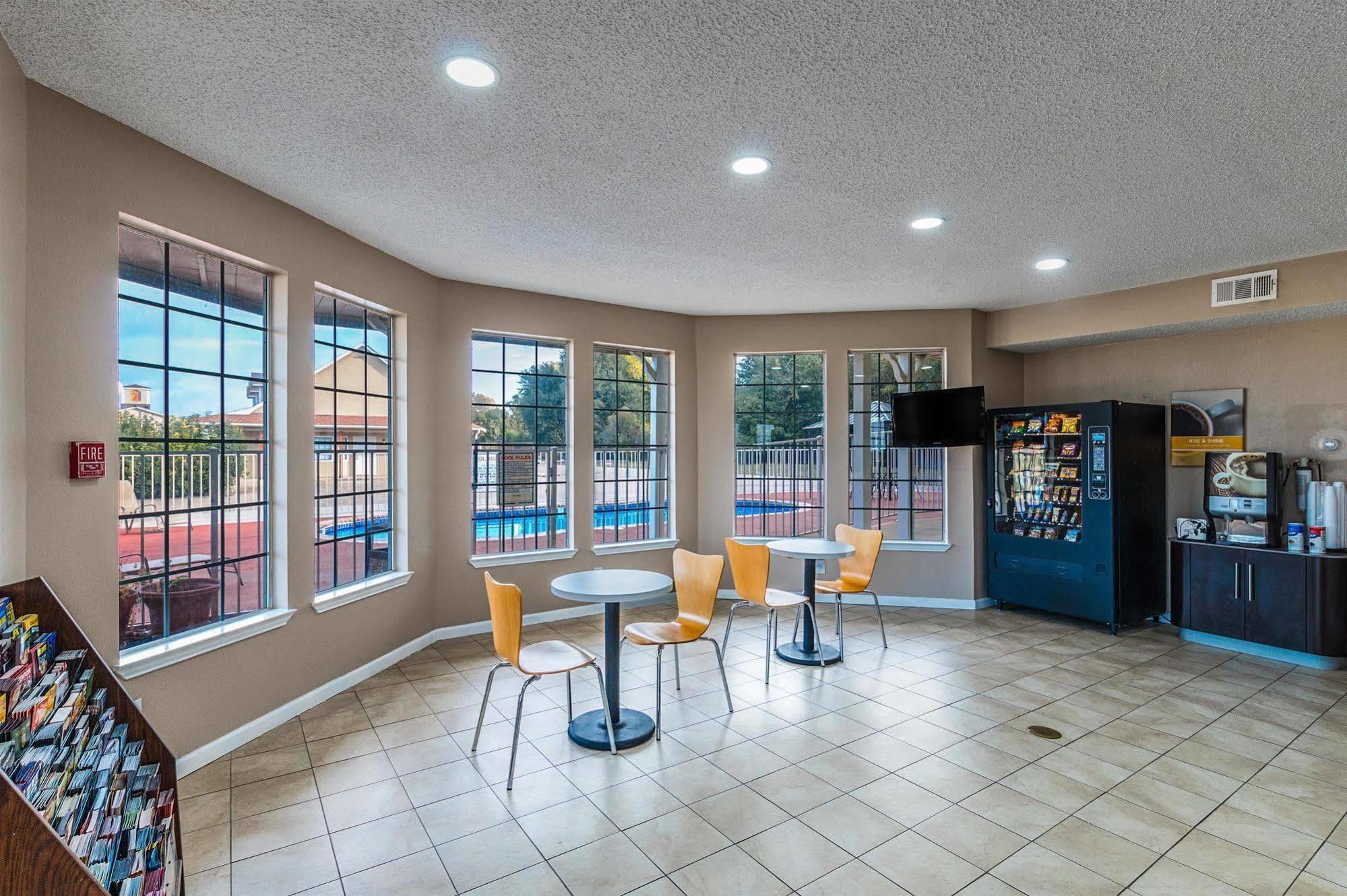 Motel 6-Waxahachie, Tx Dış mekan fotoğraf